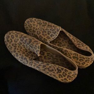 Pedro Garcia Leopard Flats.